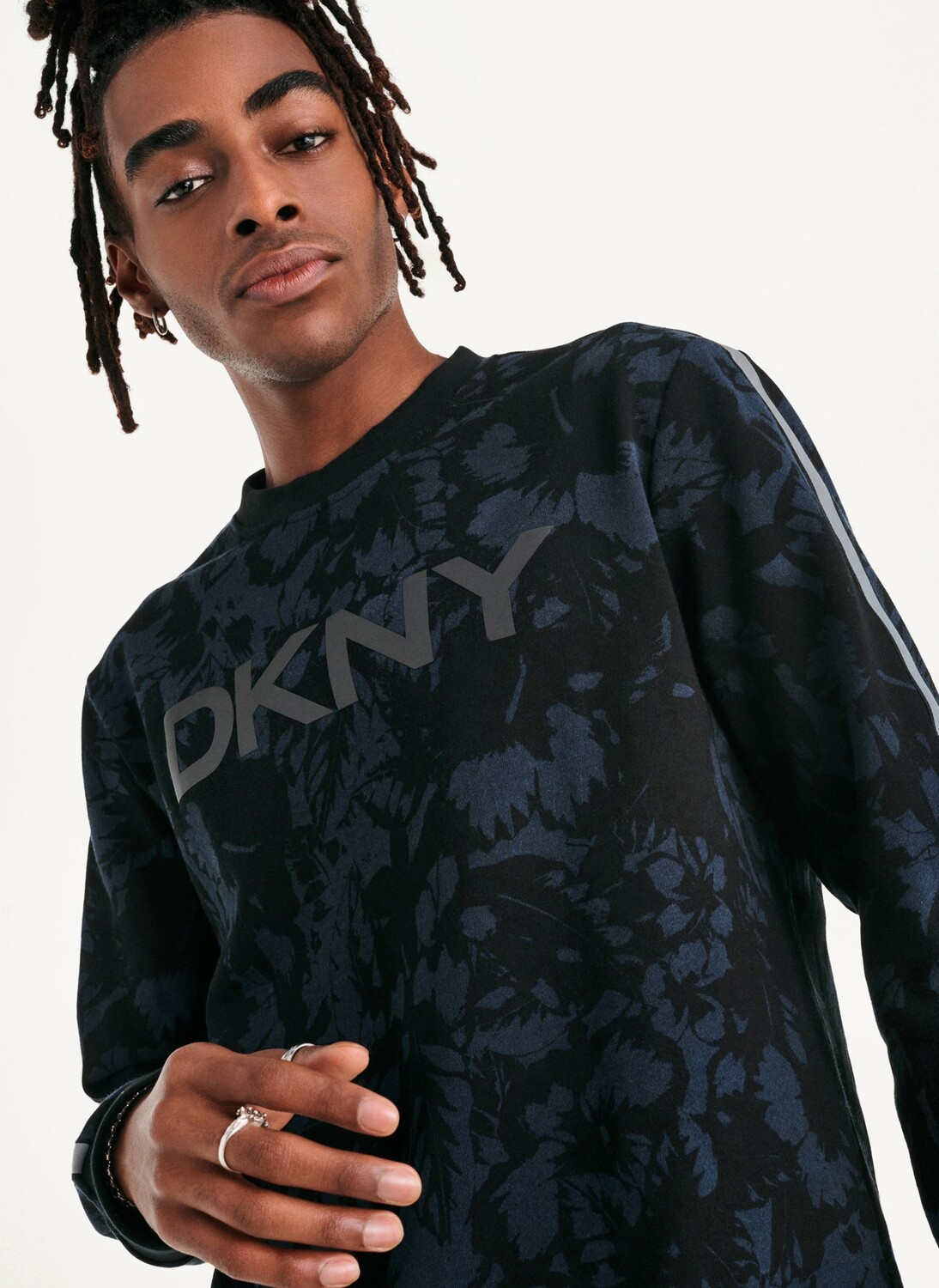 

Лонгслив с круглым вырезом и логотипом DKNY, Черный