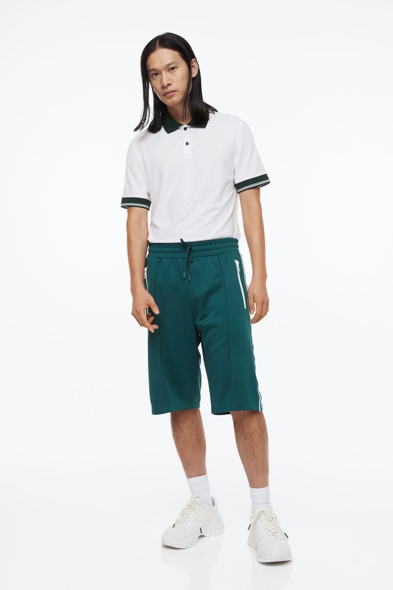 

Тренировочные шорты с полосками H&M, темно-зеленый