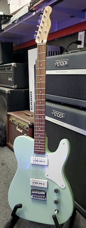 

Squier Paranormal 2021 Surf Green
