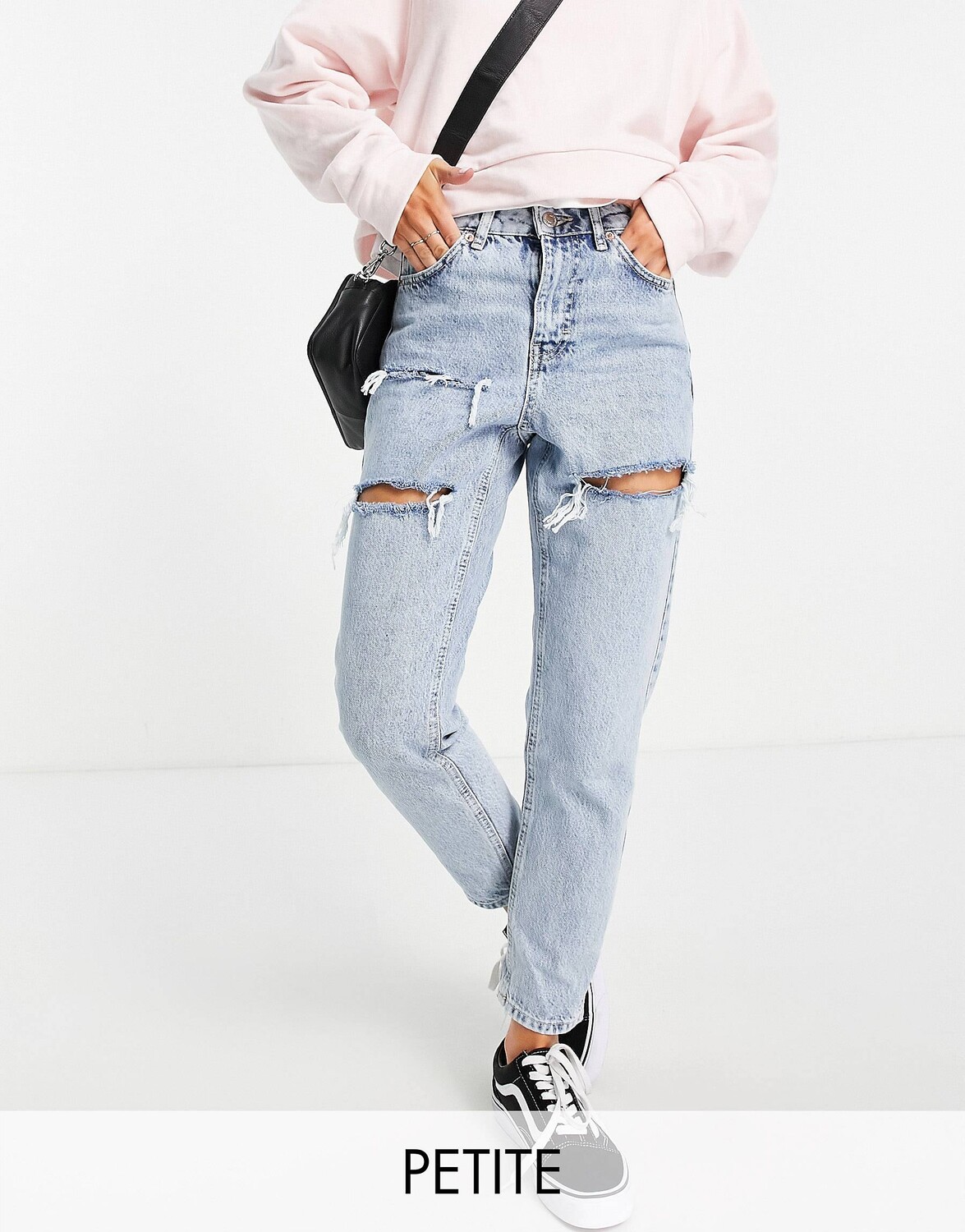 

Белые рваные джинсы Topshop Petite Mom