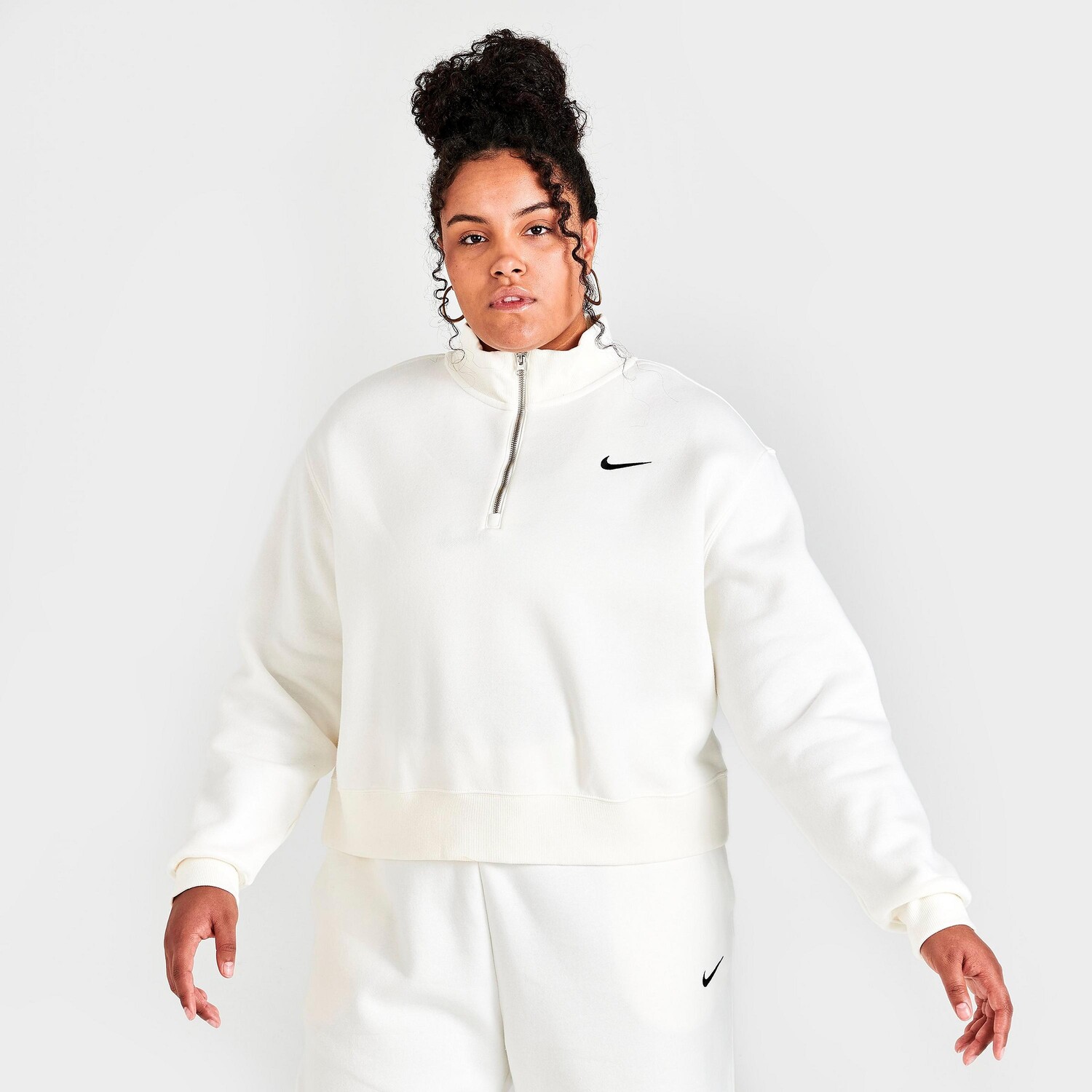 

Женская укороченная толстовка Nike Sportswear Phoenix Fleece Oversized с молнией до половины (большие размеры), белый