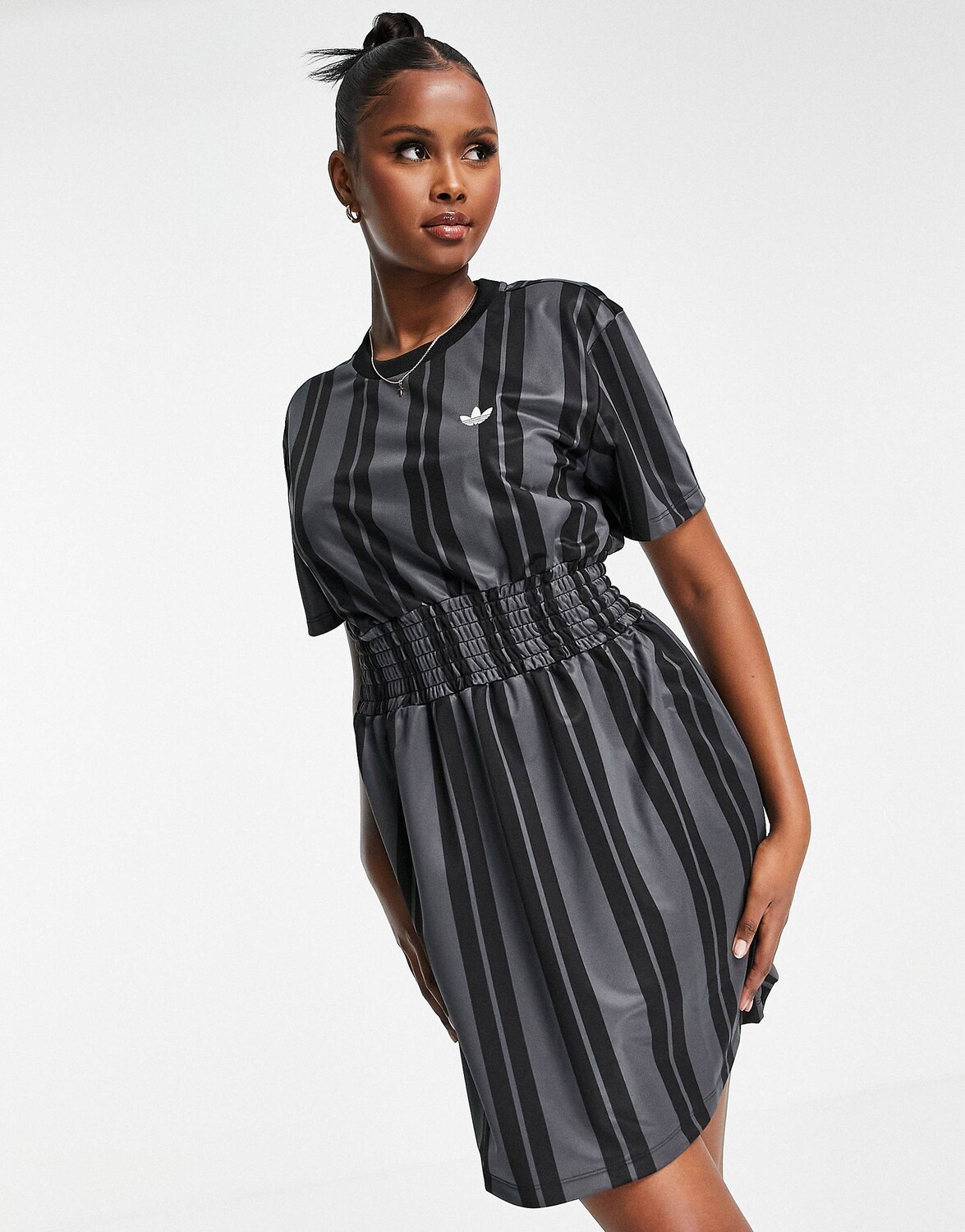 

Платье в серую полоску adidas Originals