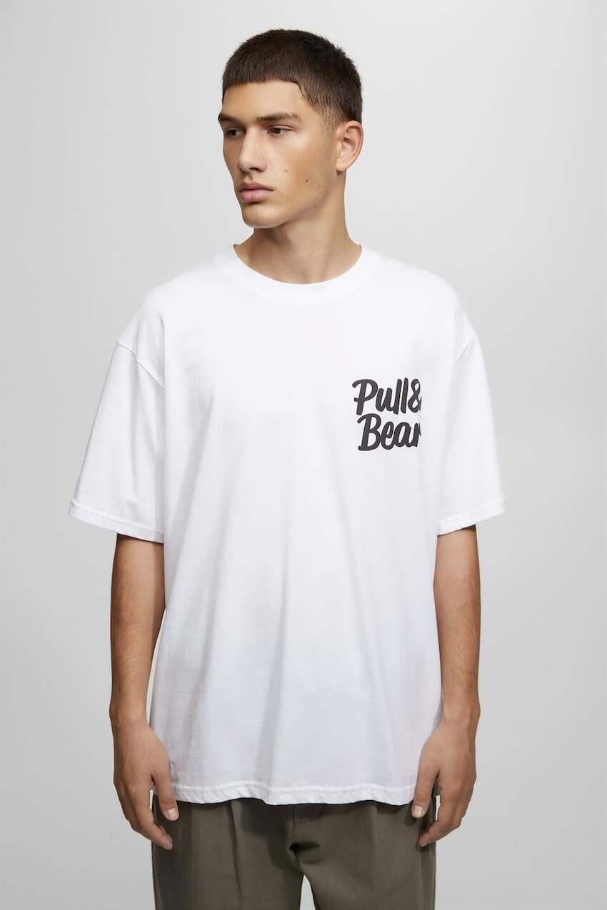 

Футболка с короткими рукавами и логотипом Pull&Bear, белый