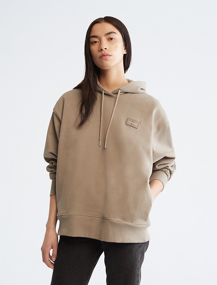 

Толстовка оверсайз с нашивкой-логотипом Calvin Klein