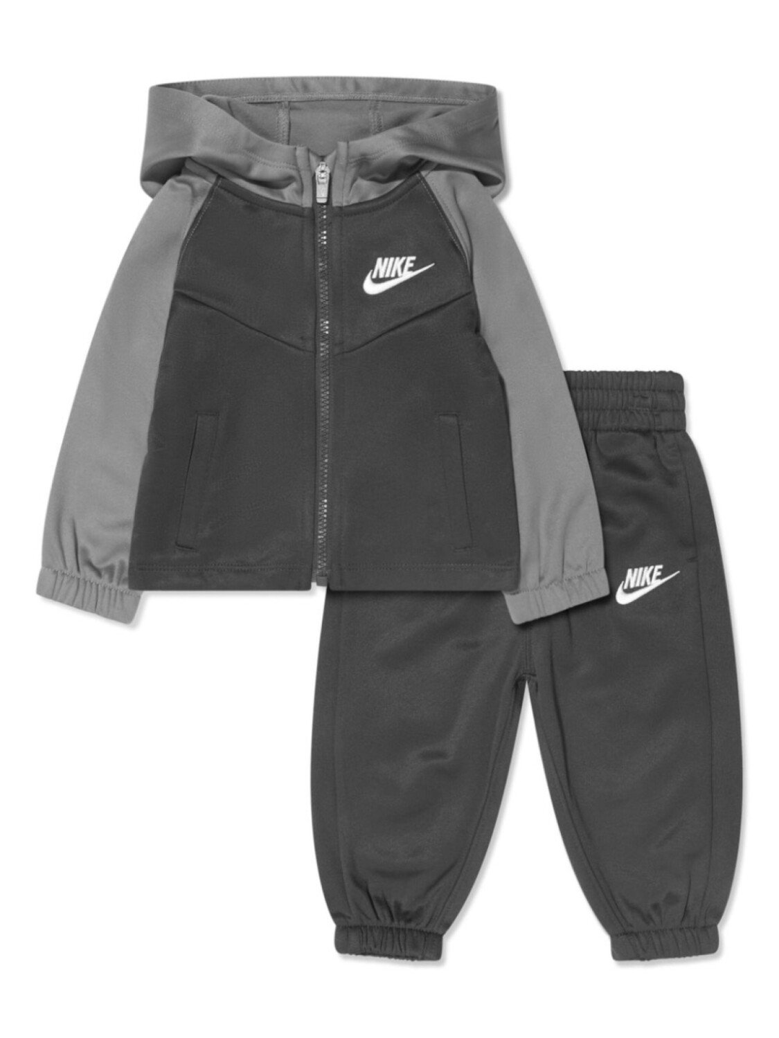 

Nike Kids спортивный костюм Lifestyle Essential с вышитым логотипом, серый