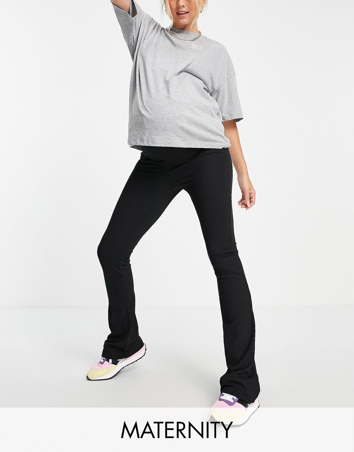 

Черные расклешенные брюки скинни в рубчик Topshop Maternity