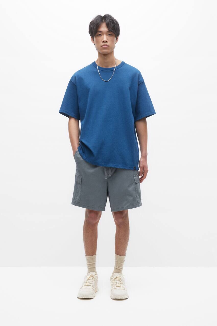 

Шорты-бермуды карго с эластичным поясом Pull&Bear, серый