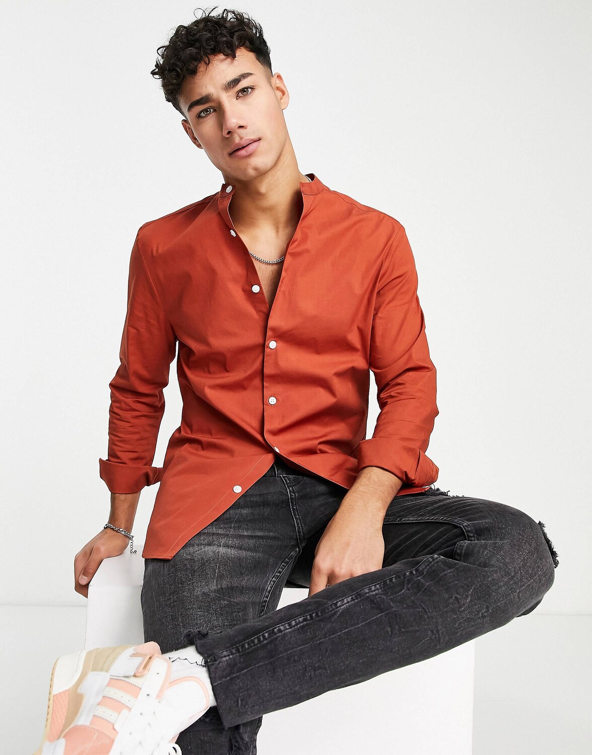 

Ржавая рубашка скинни с воротником-стойкой ASOS DESIGN