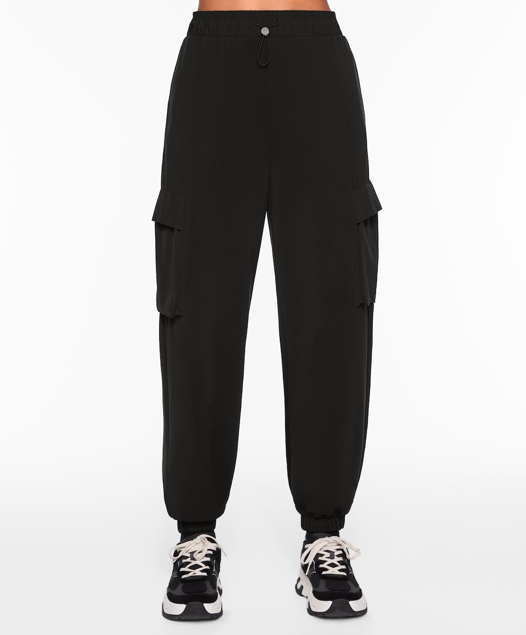 Джоггеры Oysho Relaxed With Modal And Pockets, черный свободные жатые брюки с карманами asos