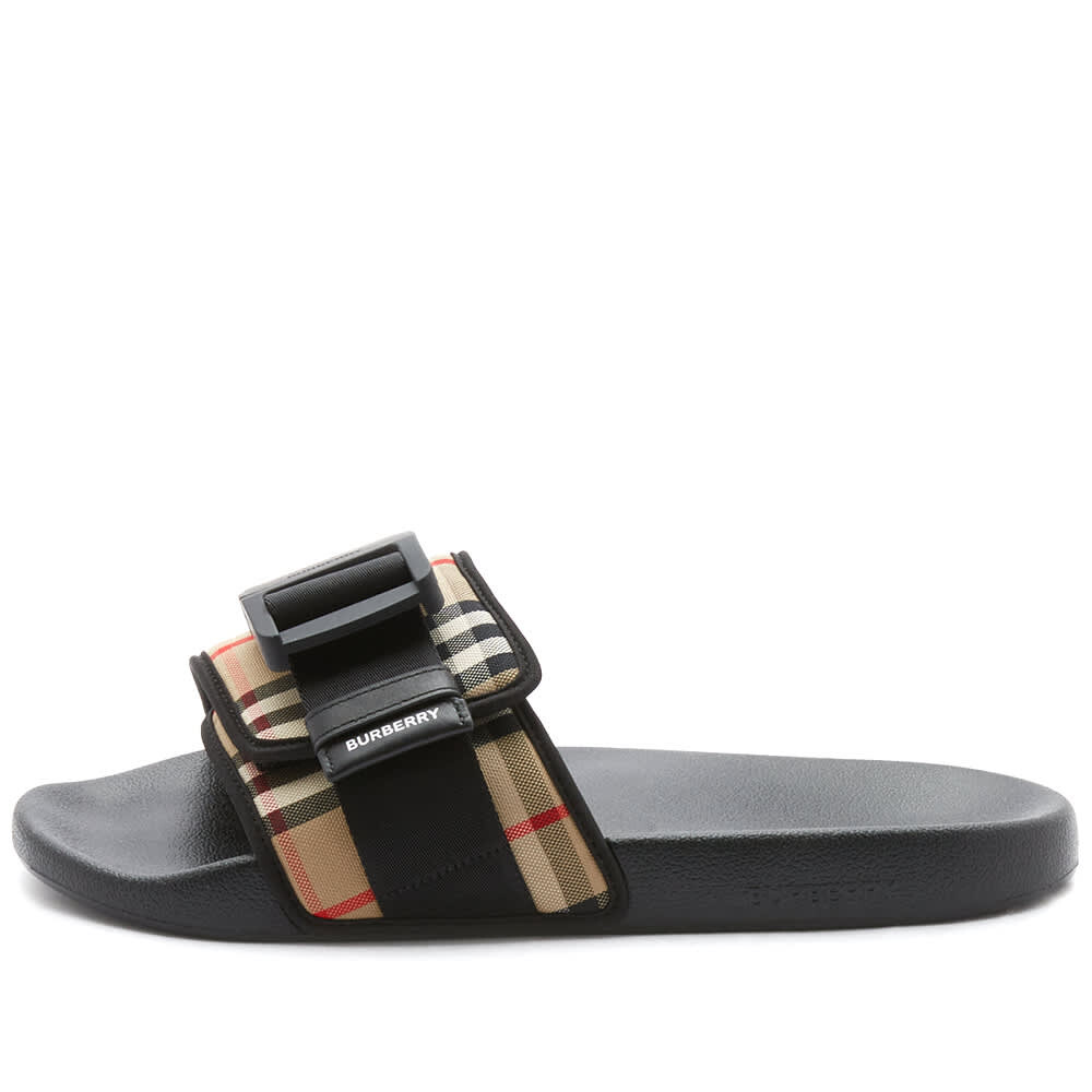 

Сандалии Burberry Cameron Clip Sandal