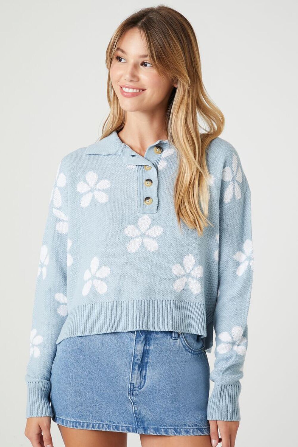 

Свитер с цветочным принтом Forever 21, синий