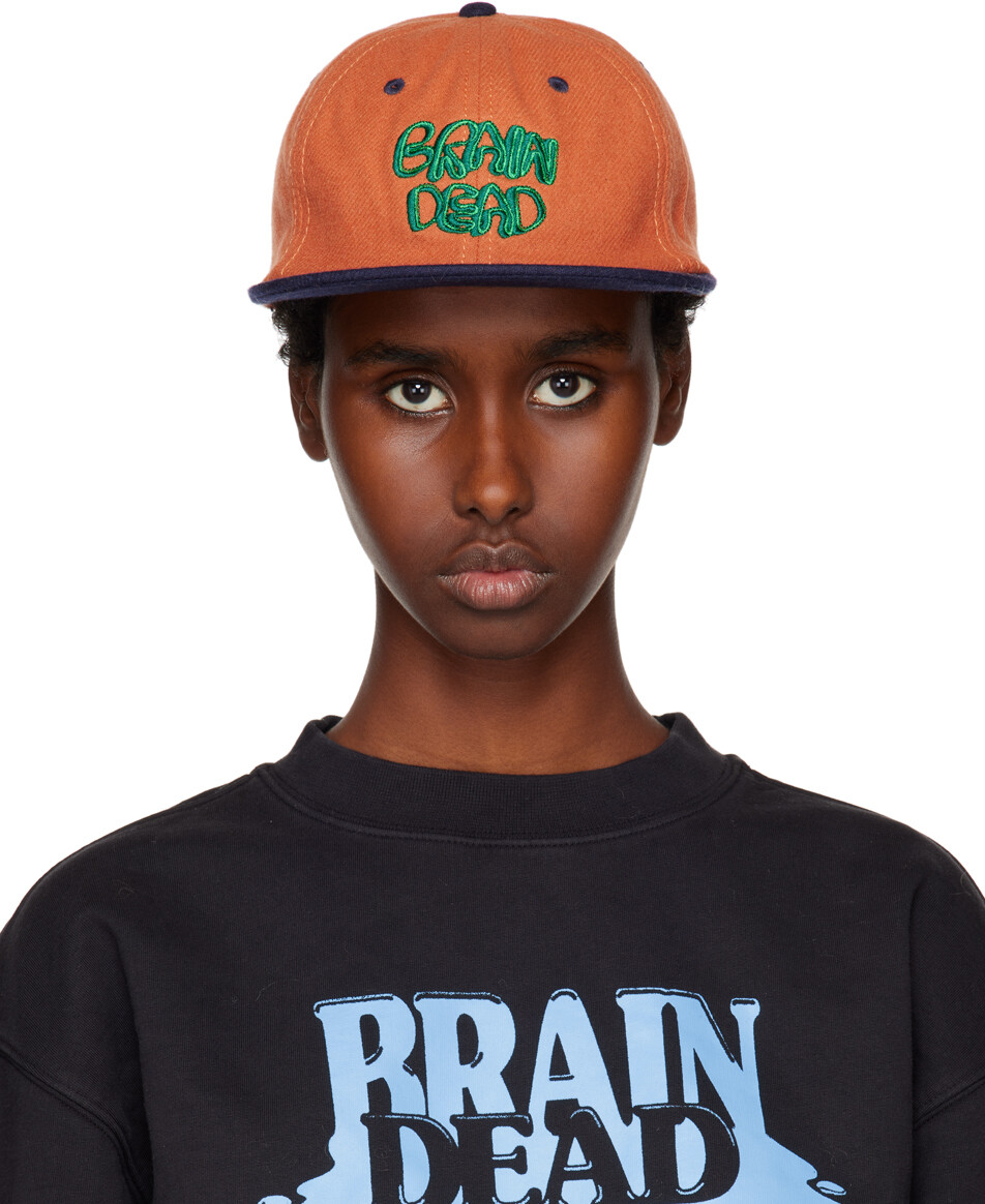 

Оранжевая кепка Платон Brain Dead