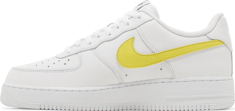 Nike air force 1 hotsell white with yellow tick