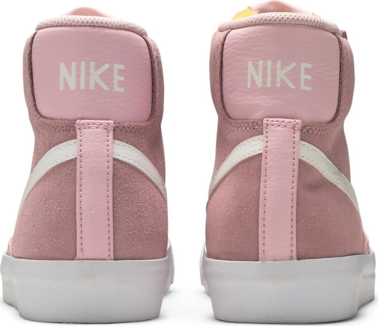 Nike blazer mid vintage pink sale