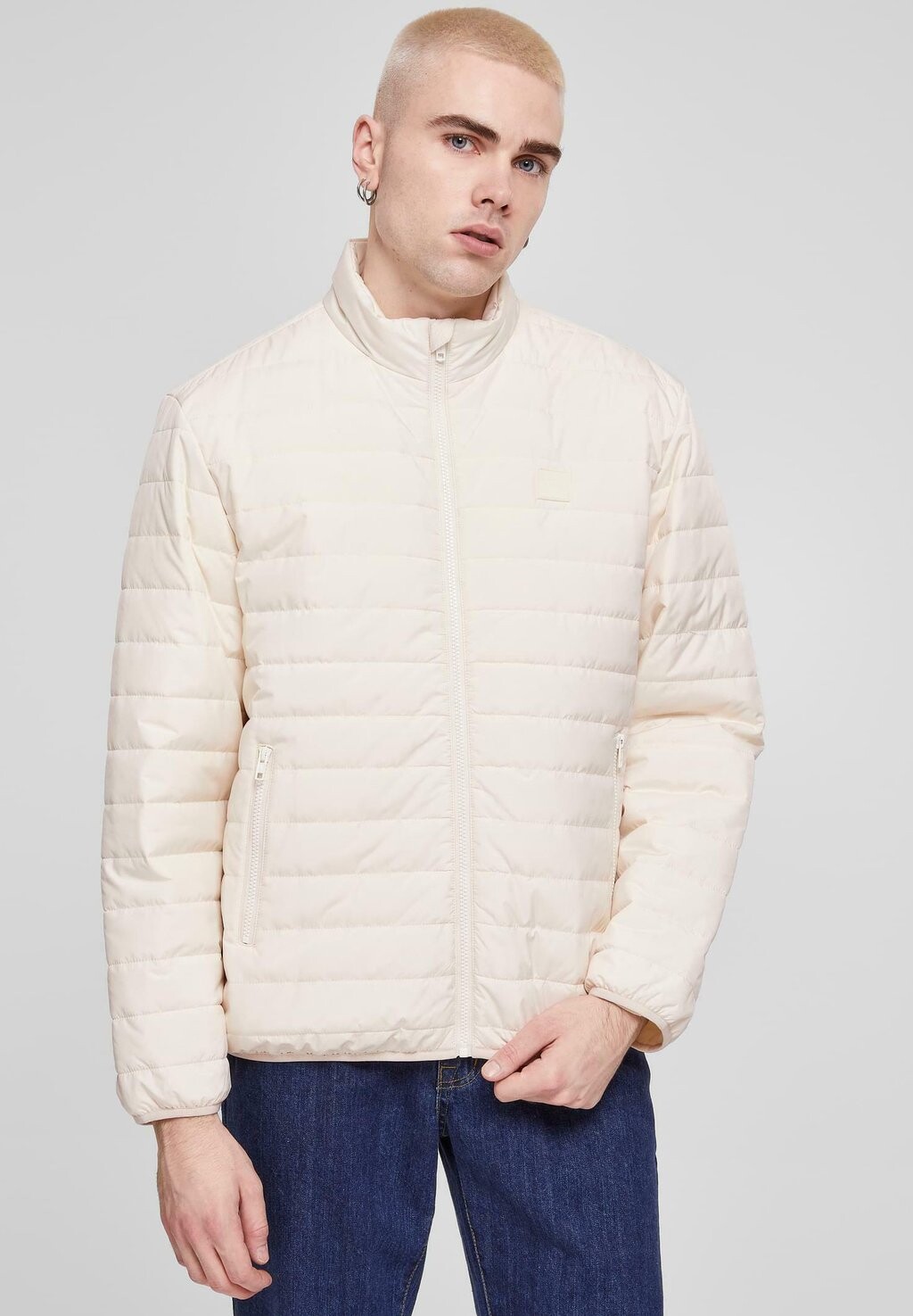 

Зимняя куртка LIGHT BUBBLE Urban Classics, белый песок