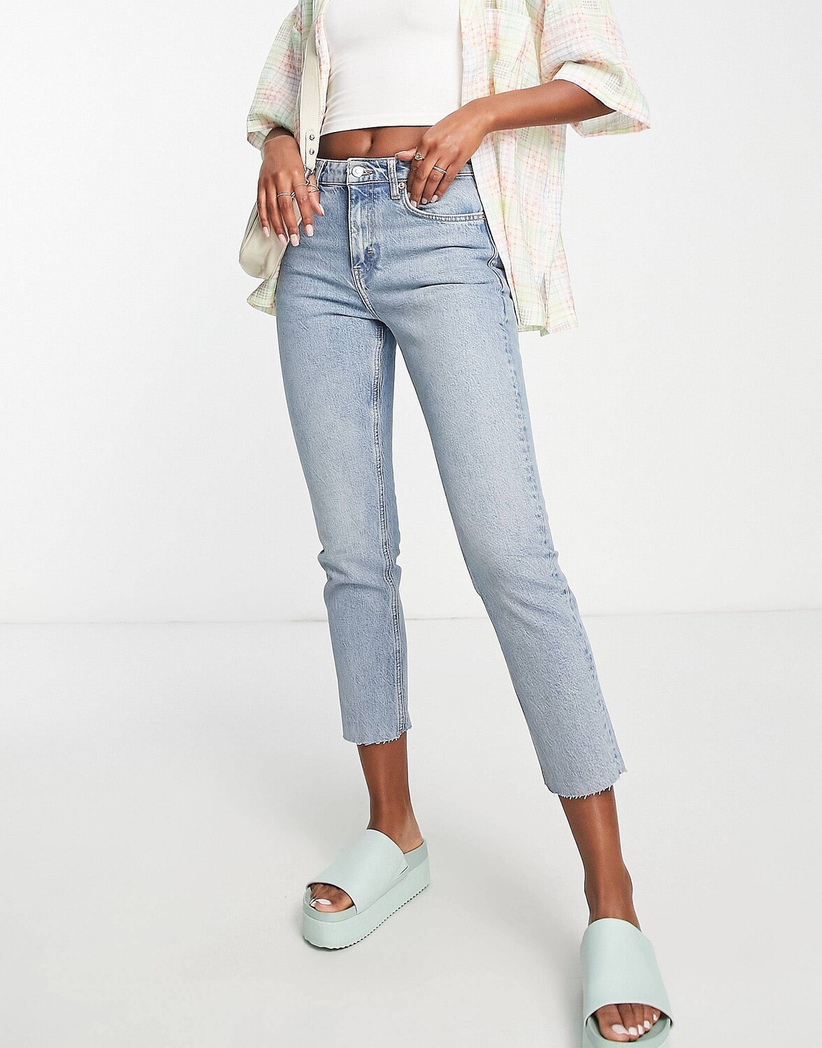 

Серые джинсы прямого кроя Topshop