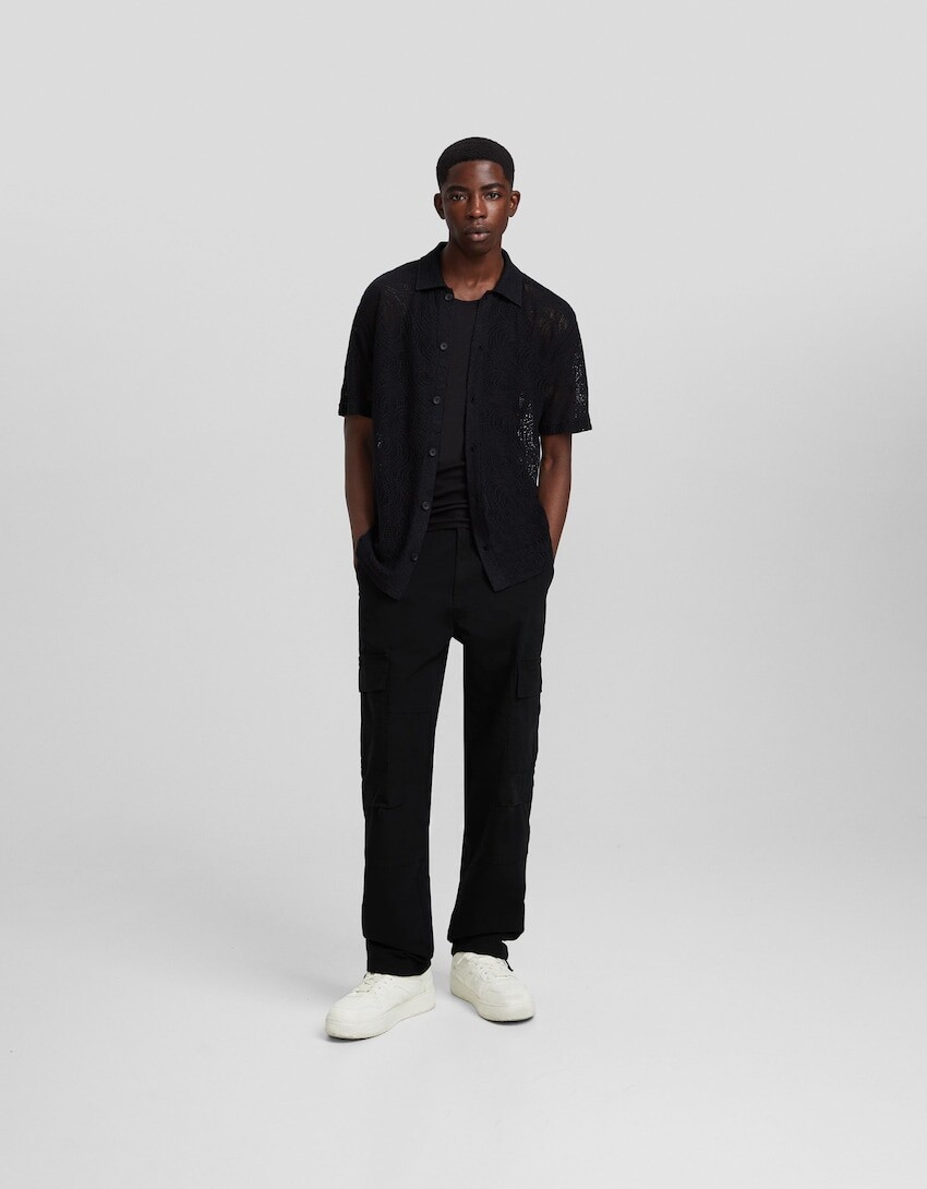 

Широкие регулируемые брюки-карго Bershka, черный