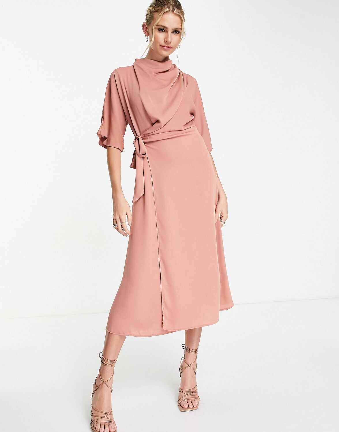 

Терракотовое платье миди с хомутом и юбкой с запахом ASOS DESIGN