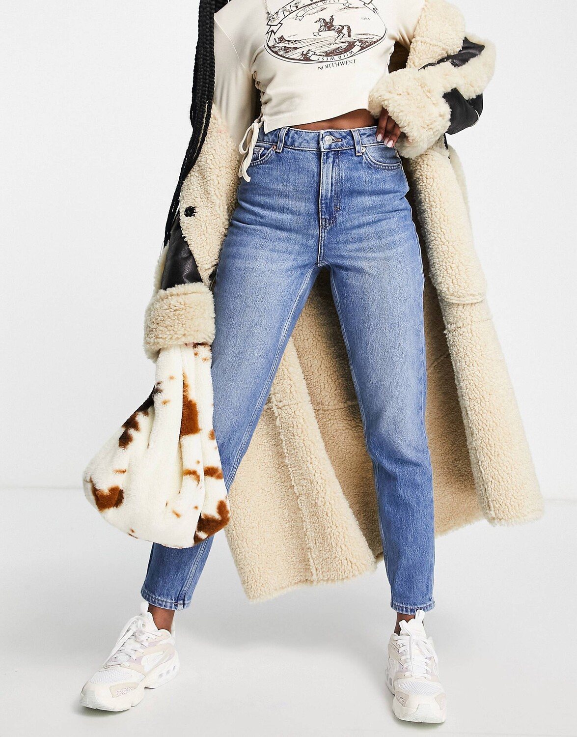 

Темно-синие джинсы Mom Topshop