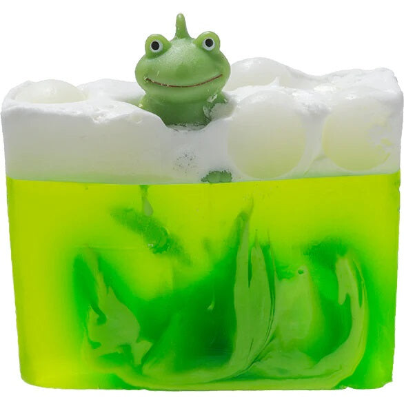 

Bomb Cosmetics Глицериновое мыло It's Not Easy Being Green Soap Slice 100 г