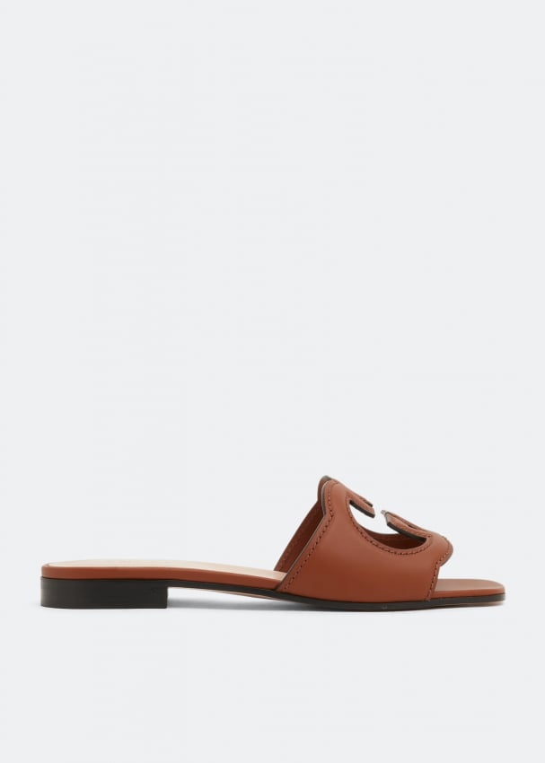 сандалии gucci platform slide sandals бежевый Сандалии GUCCI Interlocking G cut-out slide sandals, коричневый