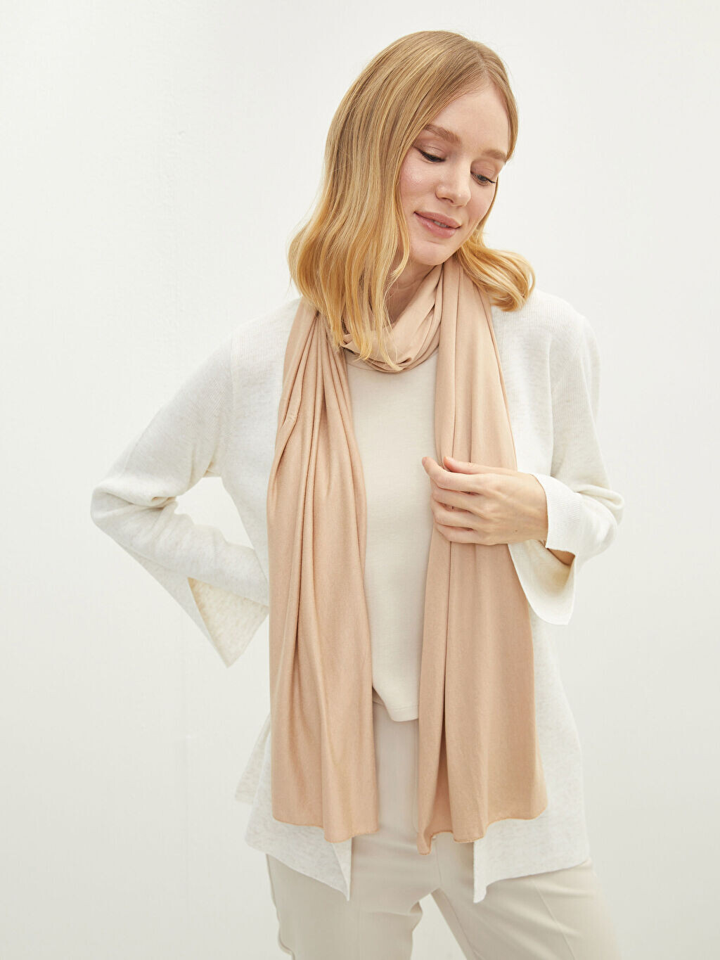

Женский платок однотонный чесаный LCW Accessories