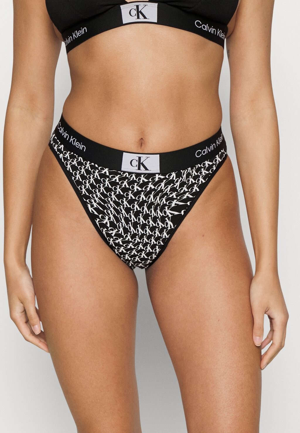 

Трусы Calvin Klein Underwear, черный