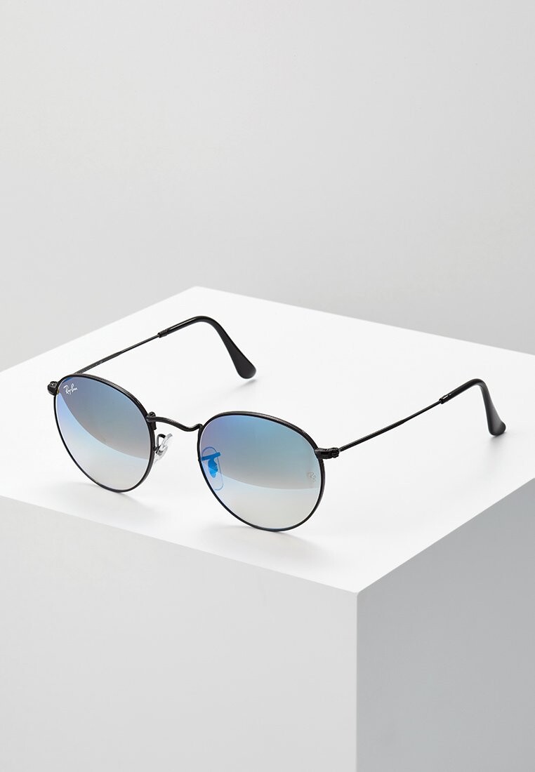 

Солнцезащитные очки Ray-Ban