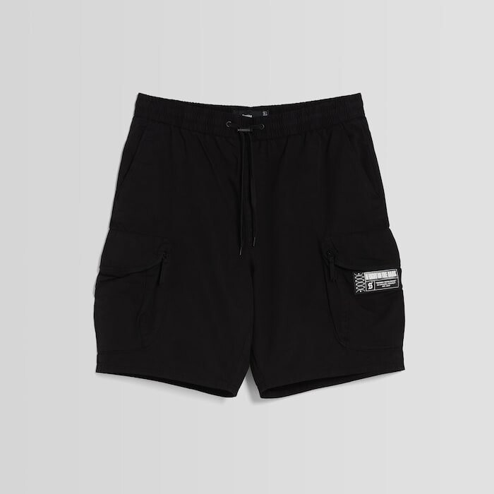 

Шорты Bershka Cotton Cargo Bermuda, черный
