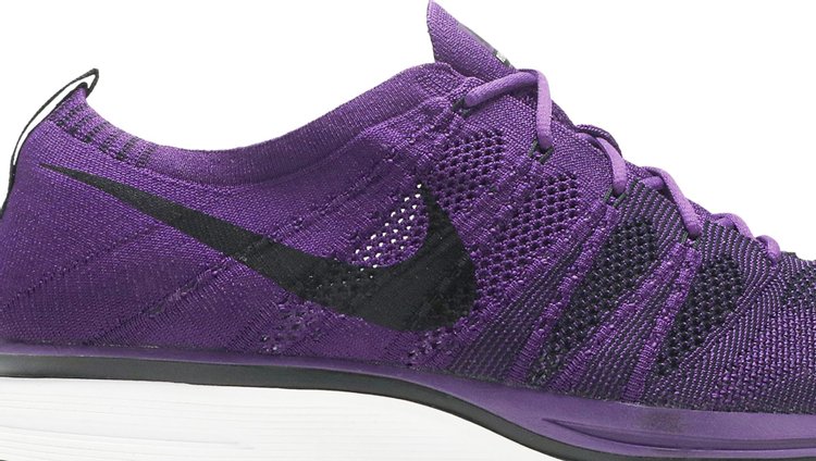 Nike flyknit 2024 trainer racer