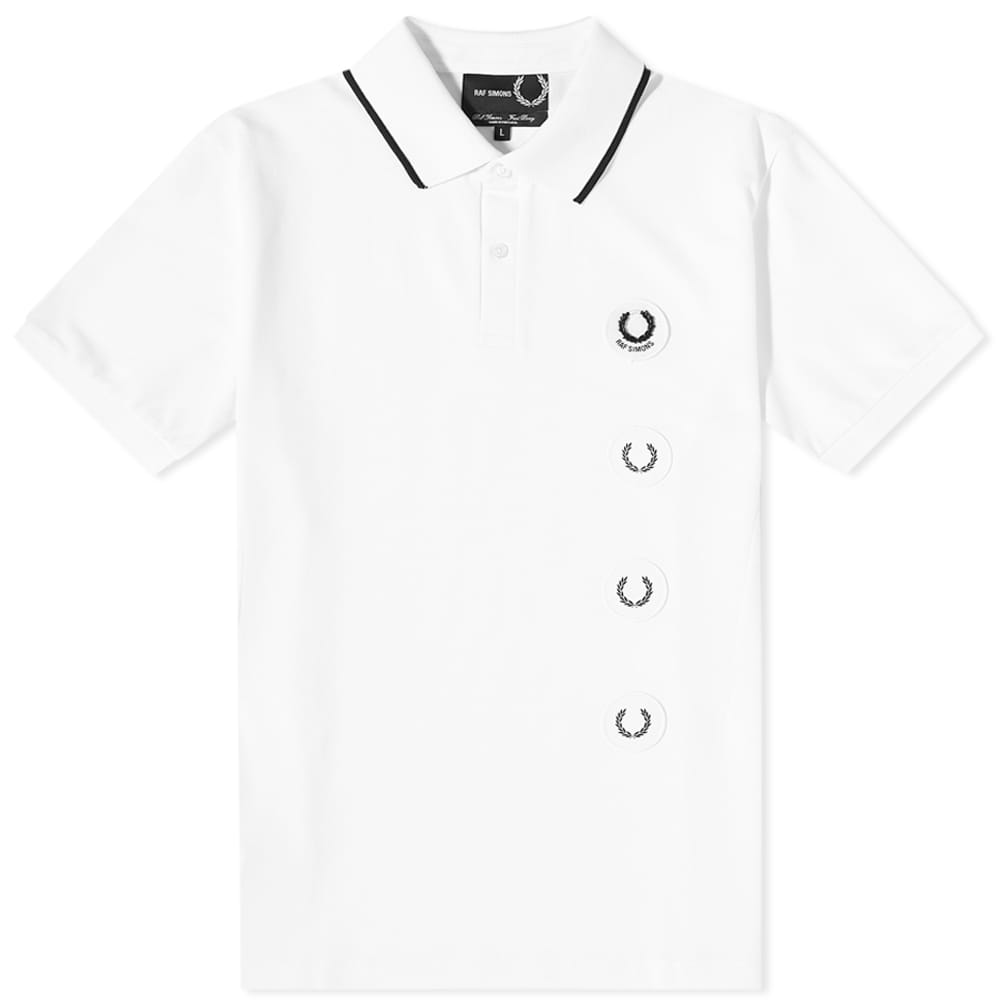 Нашивка поло. Raf Simons Fred Perry Polo. Fred Perry Raf Simons. Raf Simons футболка.