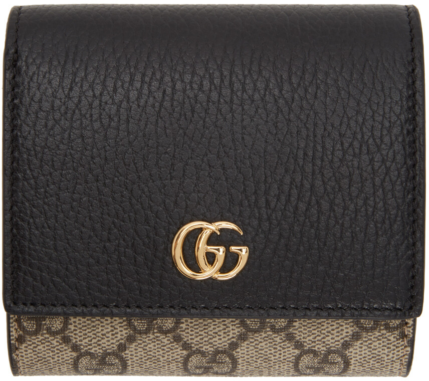 

Маленький бежево-черный кошелек с клапаном GG Supreme Marmont Gucci