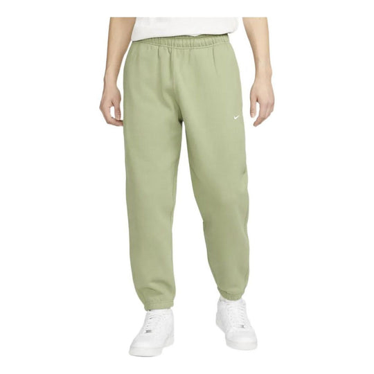 Спортивные брюки Nike Solo Swoosh Fleece Pants 'Oily Green' DX1365-386, зеленый
