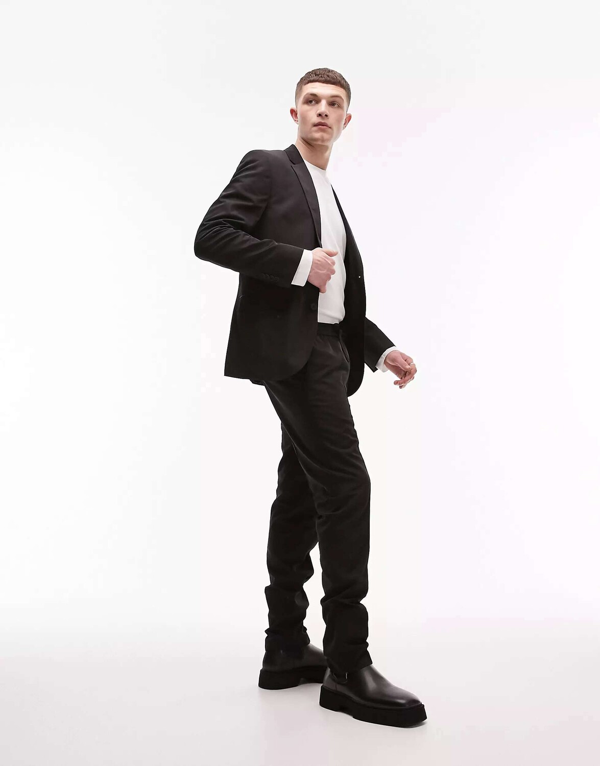 

Черные узкие костюмные брюки с резинкой на талии Topman, Черный