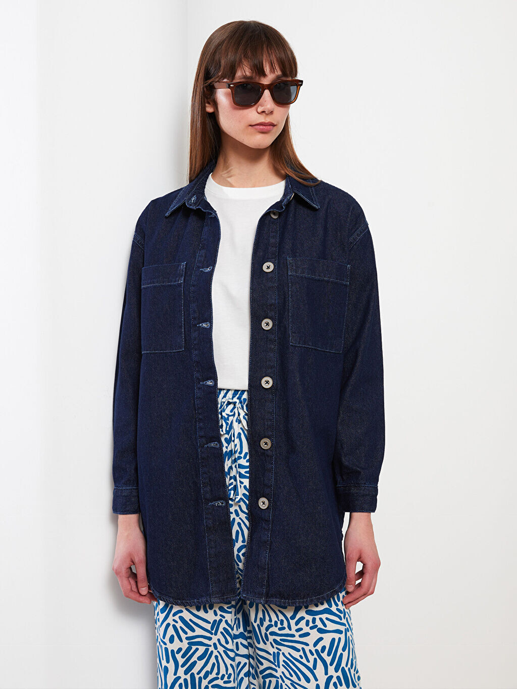 

Воротник-рубашка прямой с длинным рукавом Женская джинсовая туника Rodeo LCW Modest