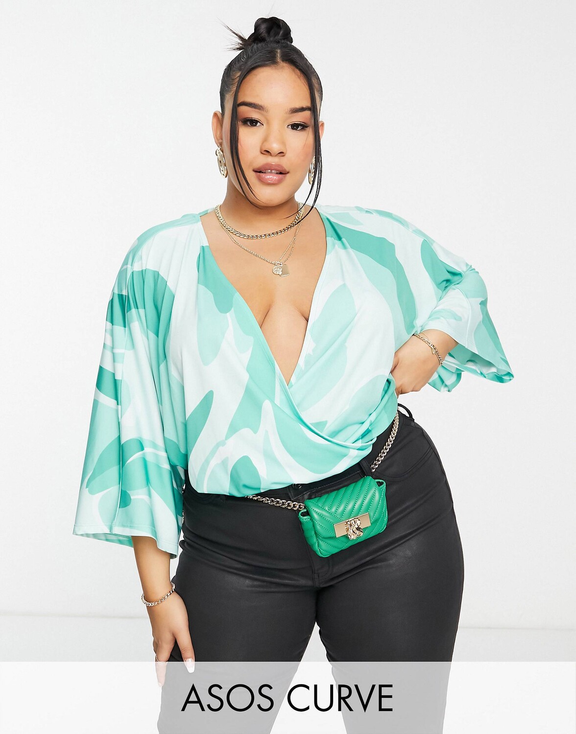 

Мятное боди с абстрактным принтом и рукавами ангела ASOS DESIGN Curve