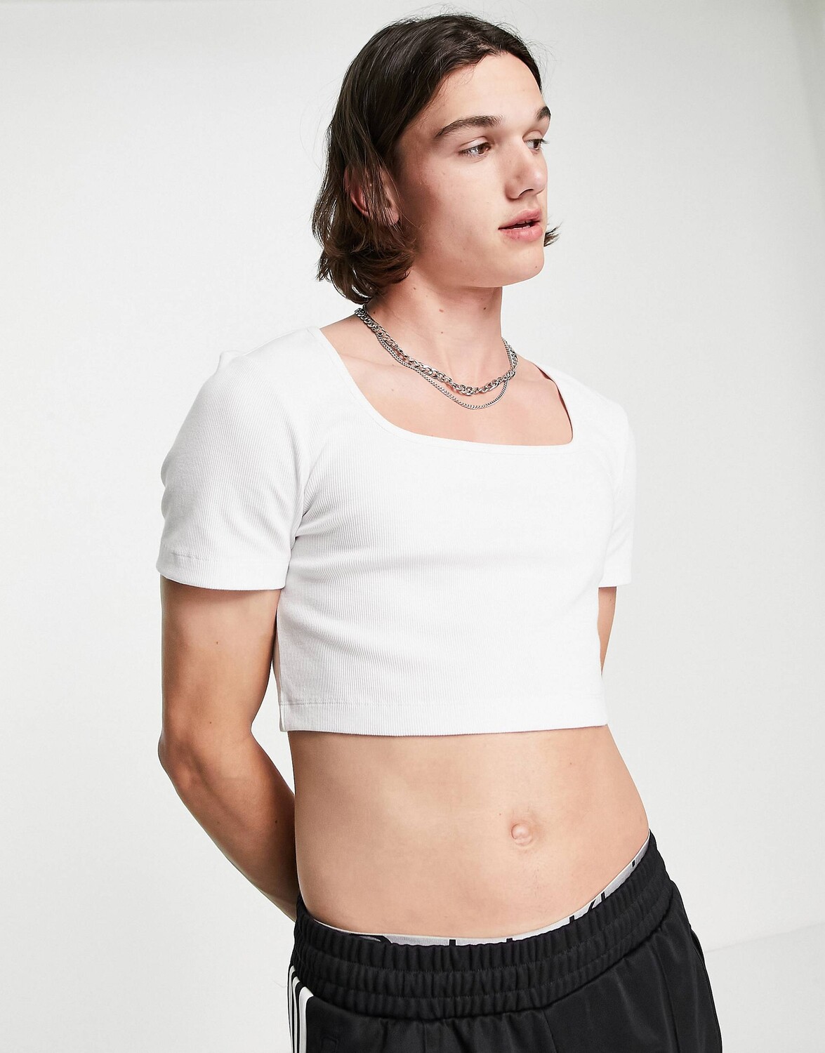 

Белый укороченный топ в рубчик с квадратным вырезом ASOS DESIGN
