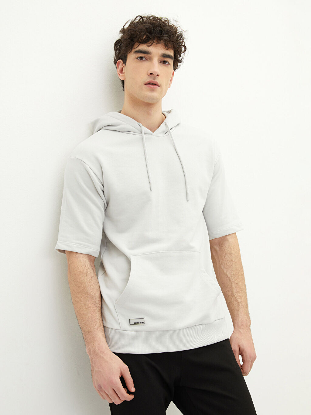 

Мужская толстовка с капюшоном и коротким рукавом LCW Casual, Серый