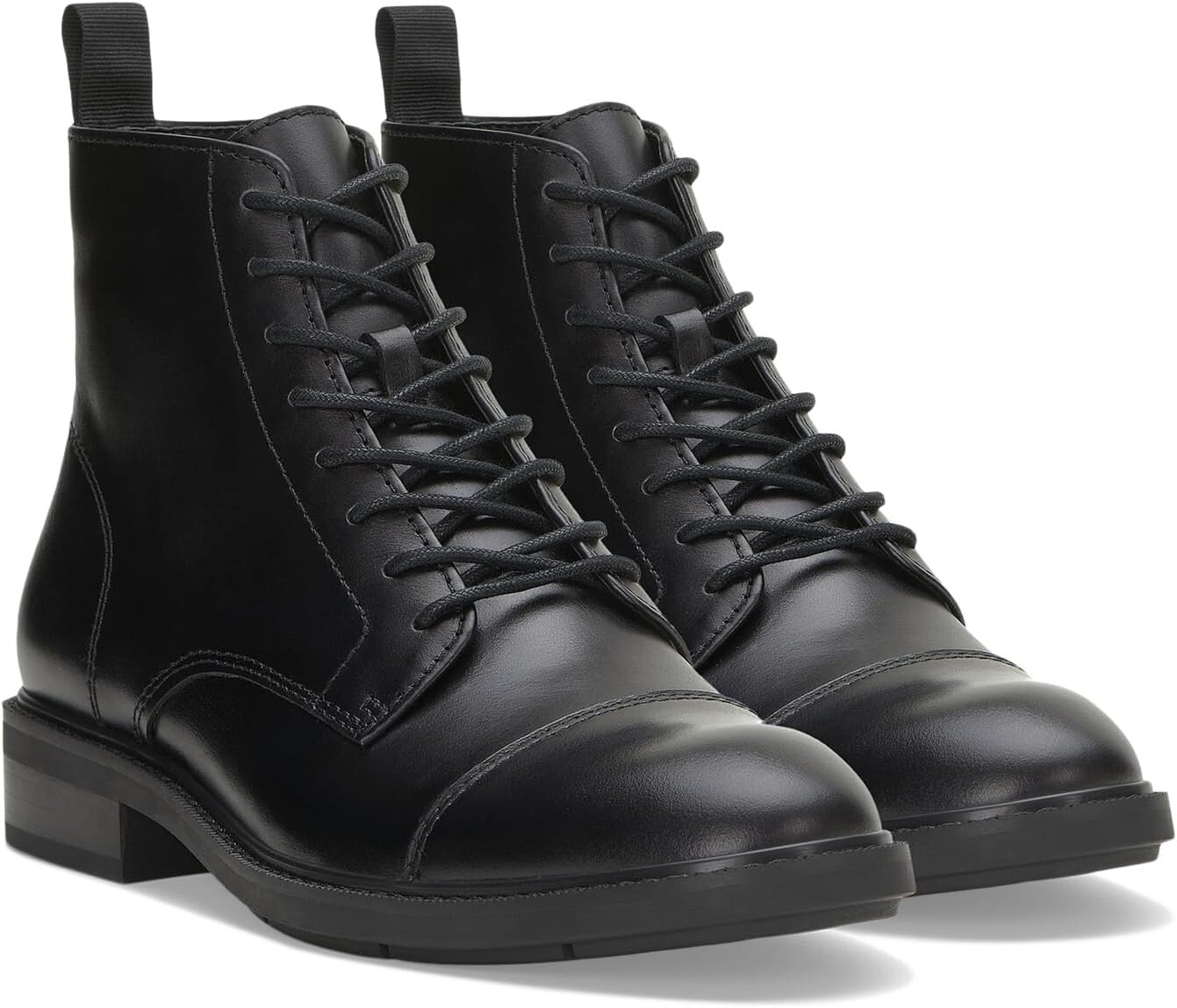 

Ботинки на шнуровке Ferko Lace-Up Cap Toe Boot Vince Camuto, черный