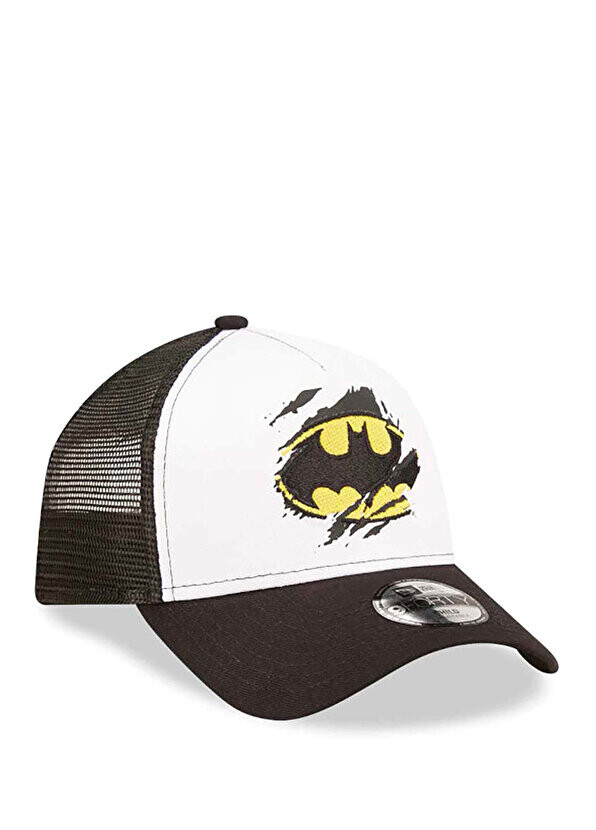 

Белая детская шапка унисекс dc trucker batman с бэтменом New Era