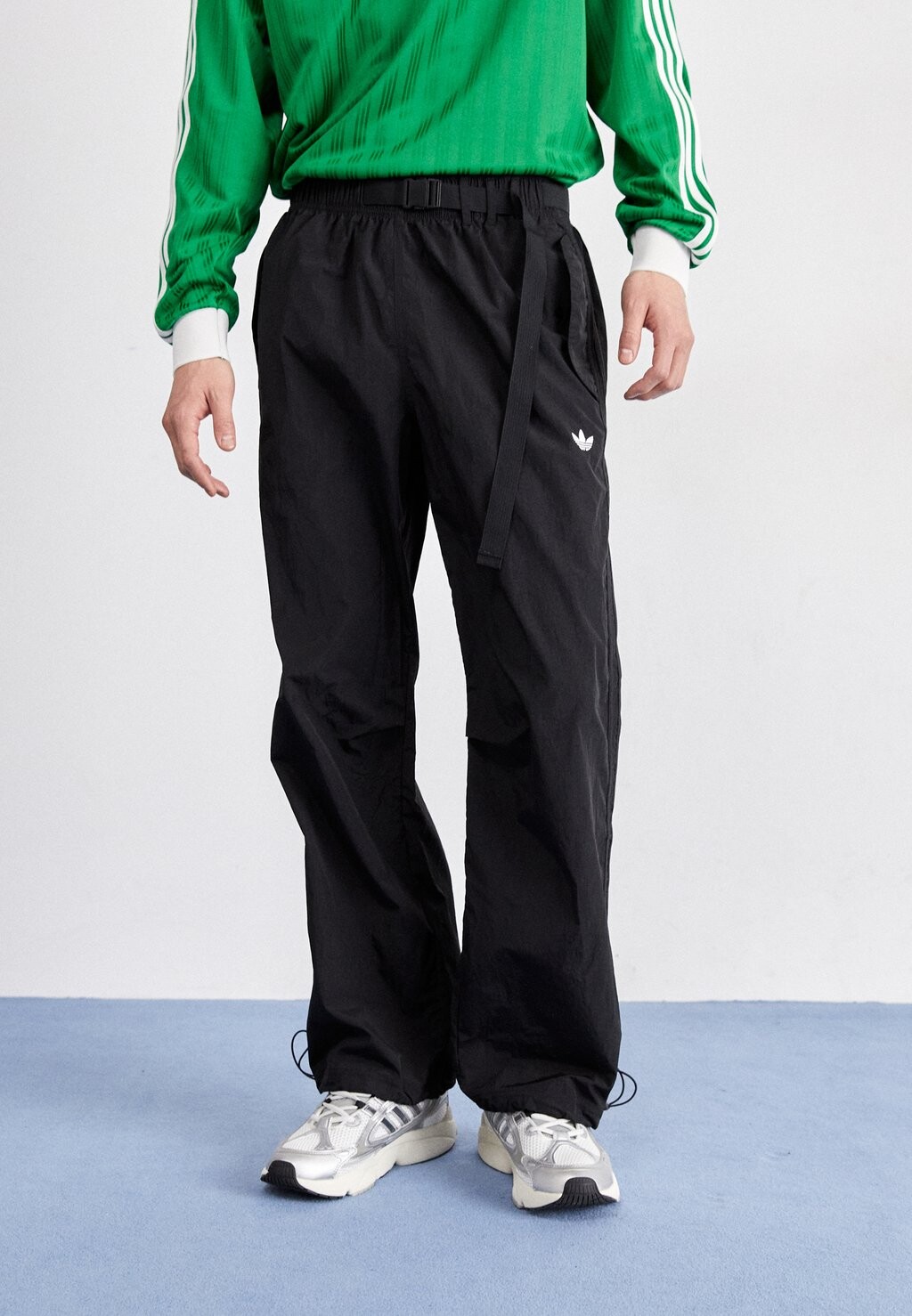 

Брюки PANTS adidas Originals, цвет black