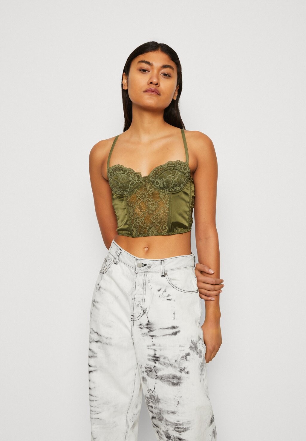 

Топ BDG Urban Outfitters