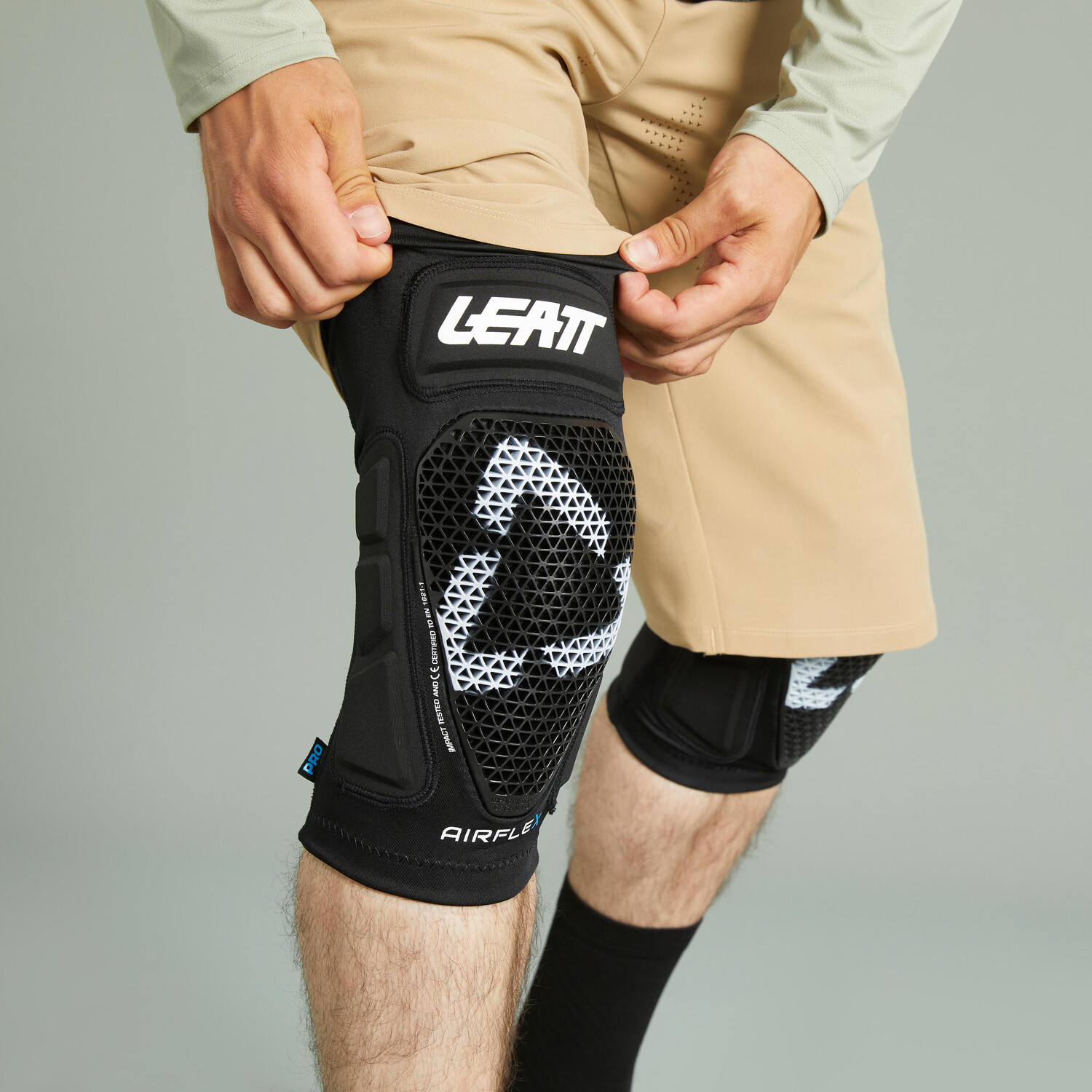 

Наколенники Leatt AirFlex Knee Guard