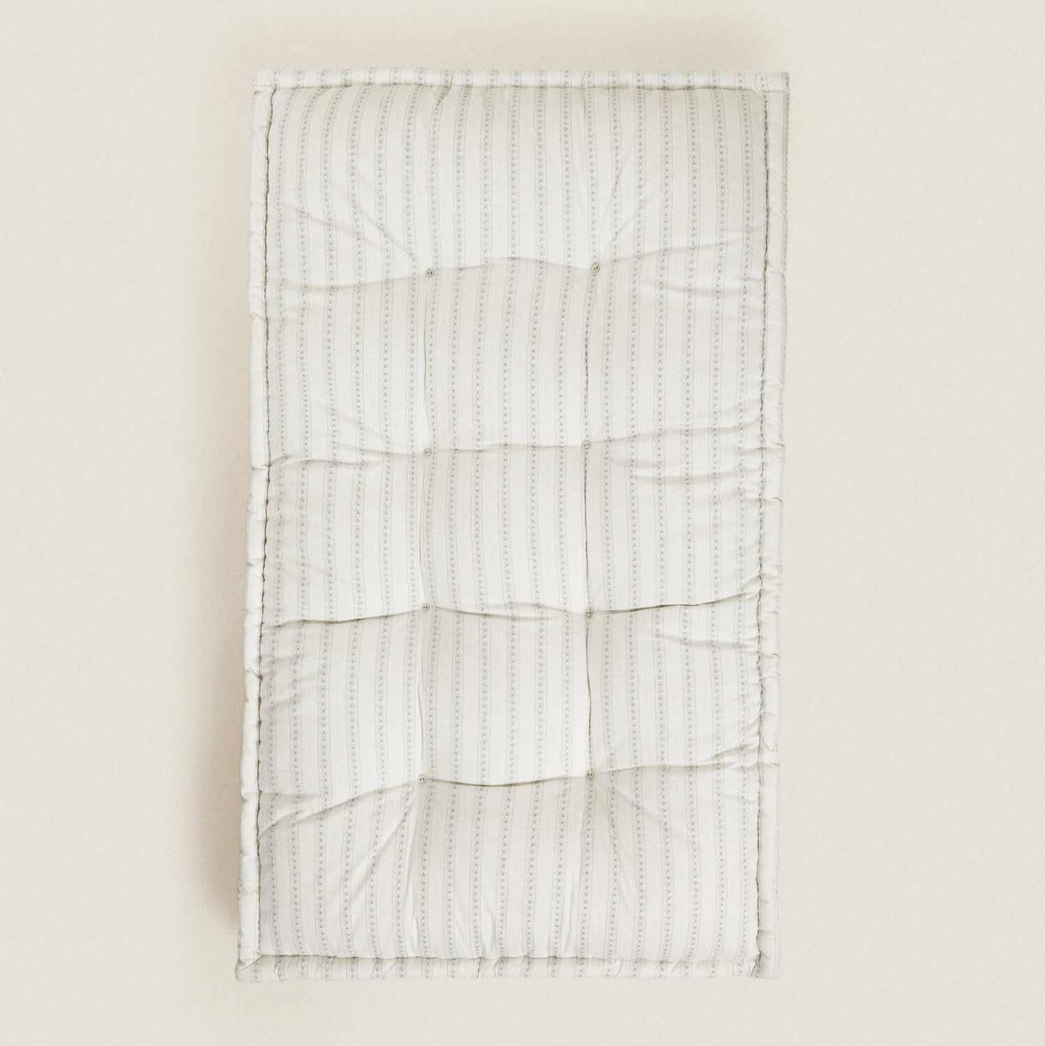 

Подушка напольная Zara Home Striped Floor Cushion, светло-серый