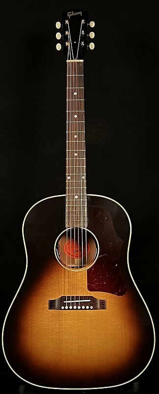 

Гибсон 50-х J-45 Оригинал Gibson '50s J-45 Original