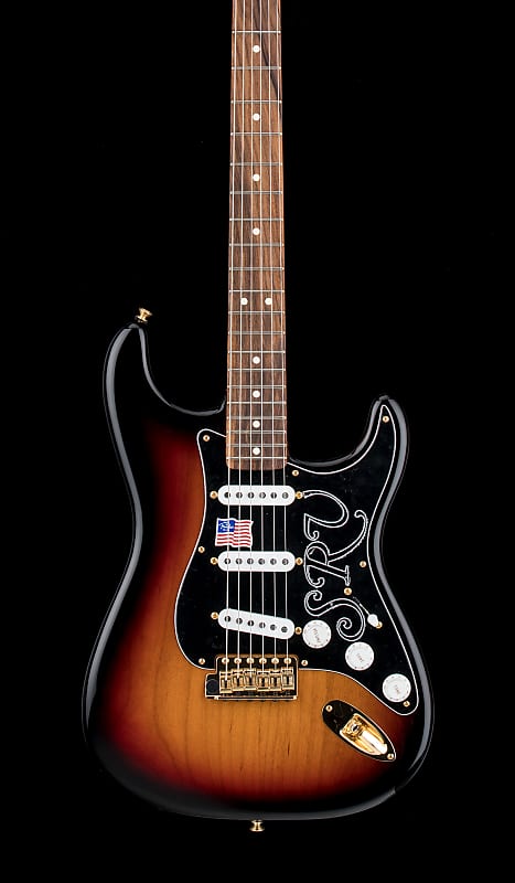 Fender Stevie Ray Vaughan Stratocaster - 3-цветные солнечные лучи #77392 компакт диски sony music stevie ray vaughan double trouble essential stevie ray vaughan 2cd