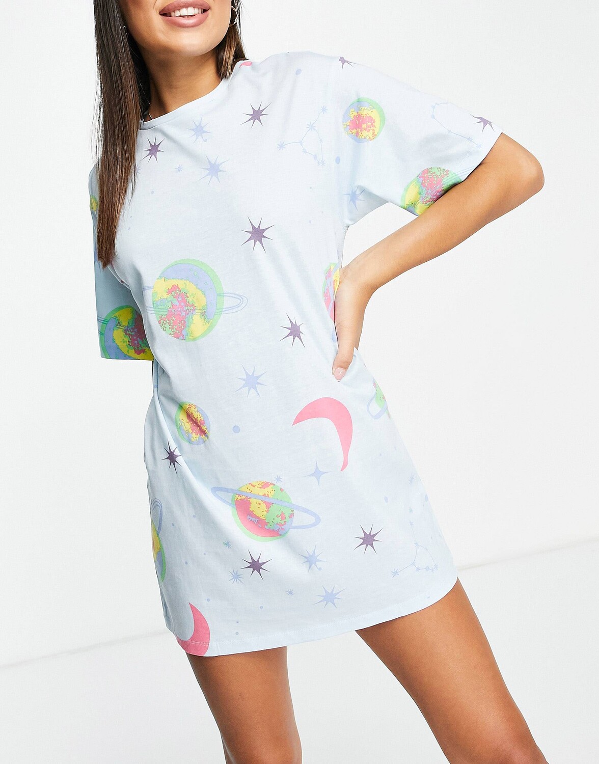 

Синяя футболка для сна ASOS DESIGN space scene
