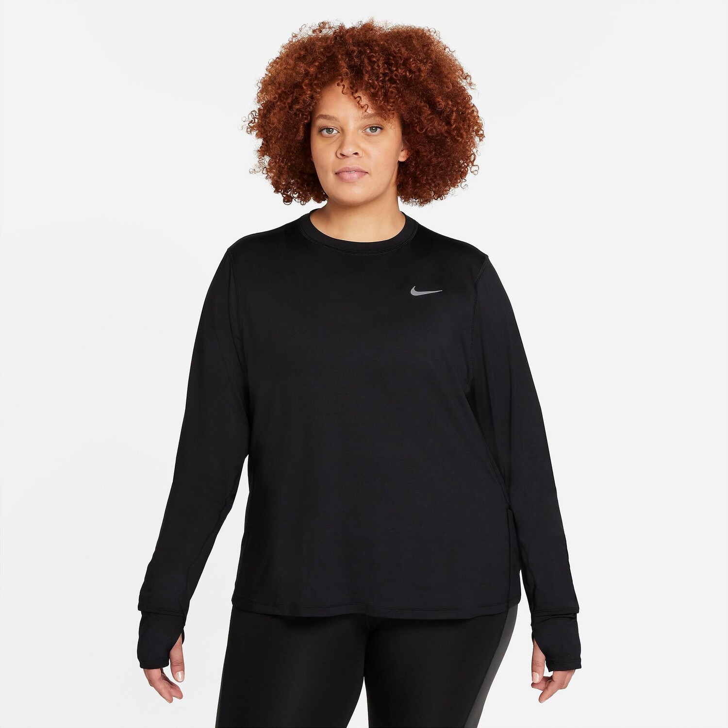 

Женская футболка для тренинга с круглым вырезом Nike Dri-FIT Element (большие размеры), черный