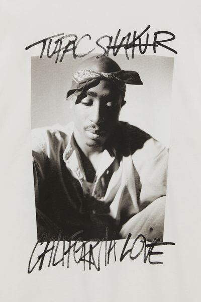 Футболка Tupac с короткими рукавами PULL&BEAR – заказать по доступной ...