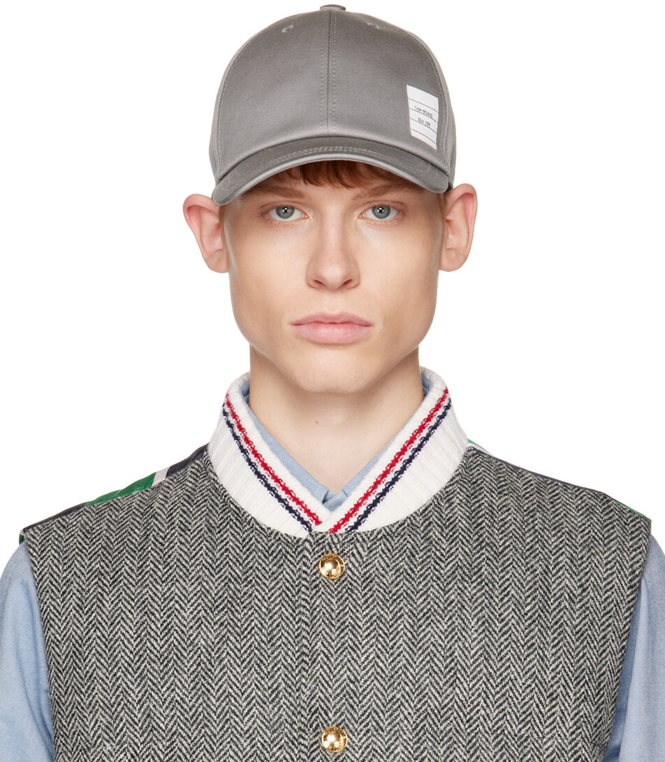 

Серая классическая шестипанельная кепка Thom Browne
